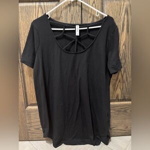 Zenana Outfitters Black Short Sleeve Top